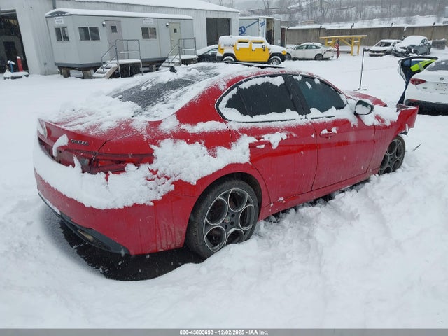 2018 ALFA ROMEO GIULIA ZARFAEEN3J7596065 Photo 3