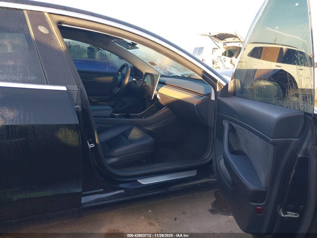 2020 TESLA MODEL 3 5YJ3E1EA8LF630022 Photo 4