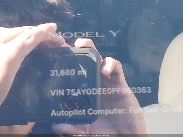 2023 TESLA MODEL Y 7SAYGDEE0PF960363 Photo 6