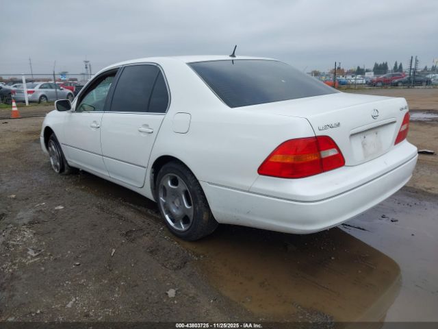 2001 LEXUS LS 430 JTHBN30F610006434 Photo 2