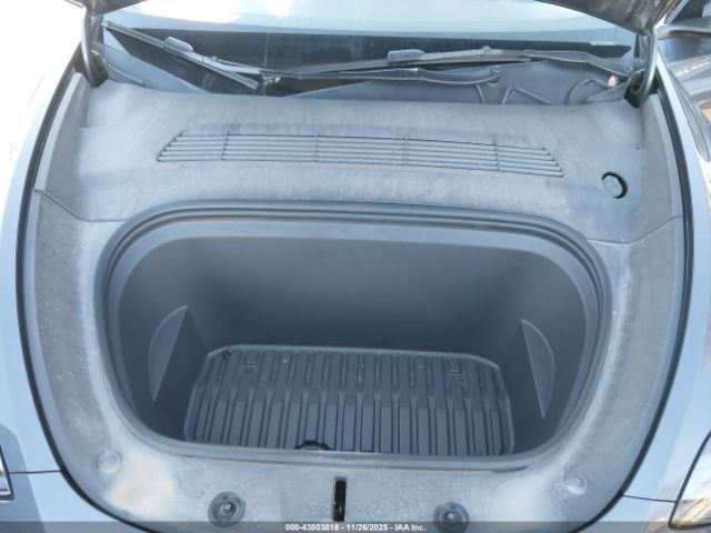 2023 TESLA MODEL Y 7SAYGDEF0PF841141 Photo 9