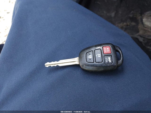 2014 TOYOTA COROLLA 2T1BURHE0EC208832 Photo 10