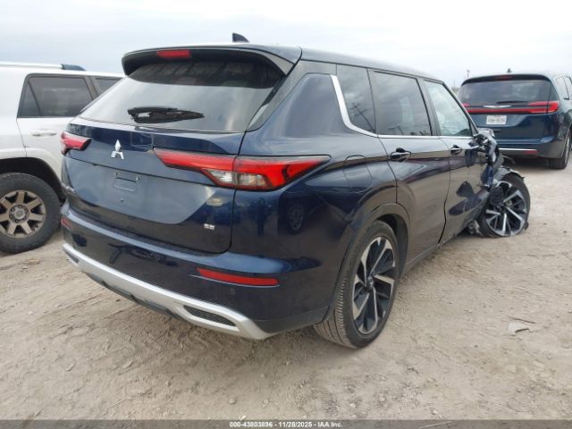 2022 MITSUBISHI OUTLANDER JA4J3UA85NZ089889 Photo 3