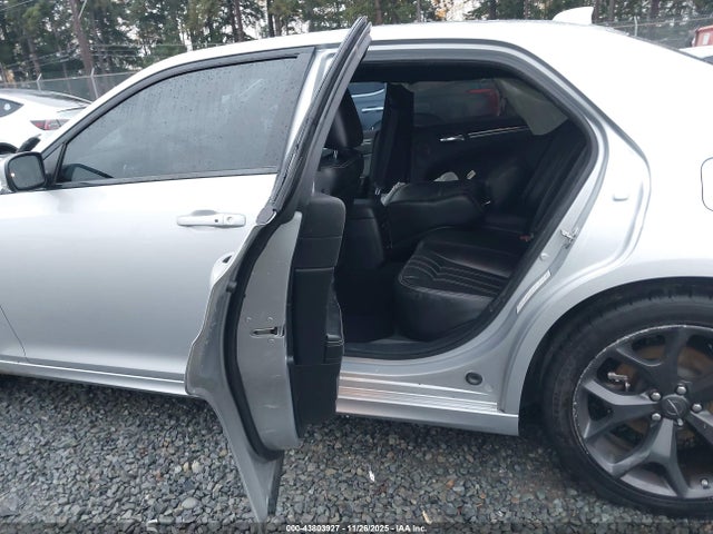 2021 CHRYSLER 300 2C3CCABT5MH554772 Photo 7