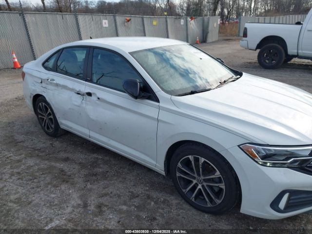 2023 VOLKSWAGEN JETTA 3VWBM7BU7PM054454 Photo 5