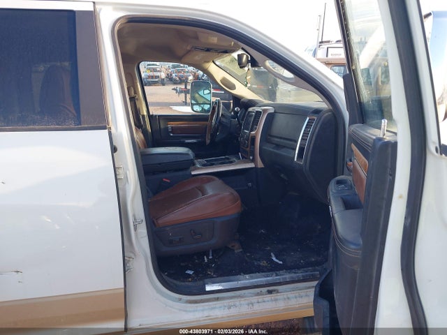 43803971 :رقم المزاد ، 3C6UR5PL2GG218877 vin ، 2016 Ram 2500 Longhorn مزاد بيع