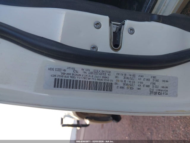 43803971 :رقم المزاد ، 3C6UR5PL2GG218877 vin ، 2016 Ram 2500 Longhorn مزاد بيع