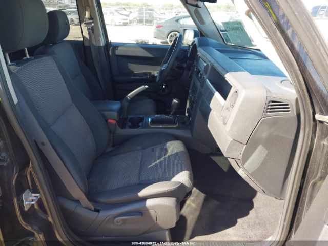 2009 JEEP COMMANDER 1J8HH48K79C539096 Photo 4