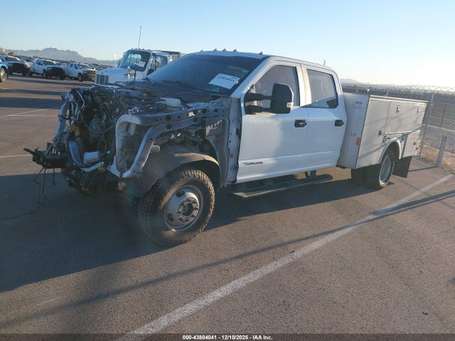 Ford F-350 Chassis Xl 2022 1FD8W3HT0NEE91077 Image 14
