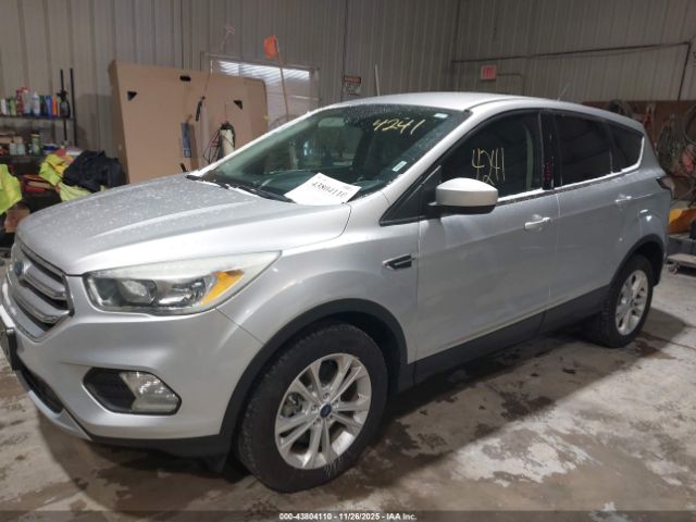 2017 FORD ESCAPE 1FMCU9GD1HUC87931 Photo 1
