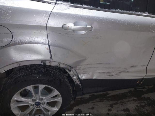 2017 FORD ESCAPE 1FMCU9GD1HUC87931 Photo 5