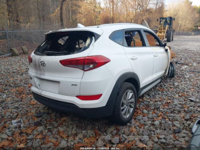 2018 HYUNDAI TUCSON KM8J3CA46JU667160 Photo 3