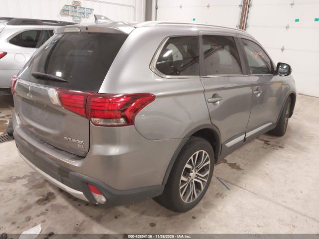2017 MITSUBISHI OUTLANDER JA4AD3A30HZ053317 Photo 3