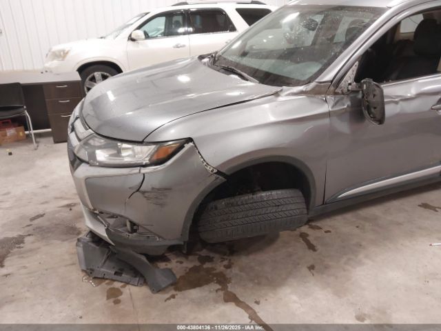 2017 MITSUBISHI OUTLANDER JA4AD3A30HZ053317 Photo 5