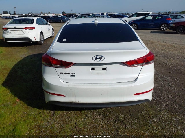 Hyundai ELANTRA SE 2017 5NPD74LF1HH078015 Image 14