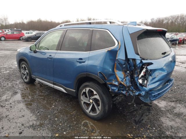 2022 SUBARU FORESTER JF2SKARC7NH421553 Photo 2
