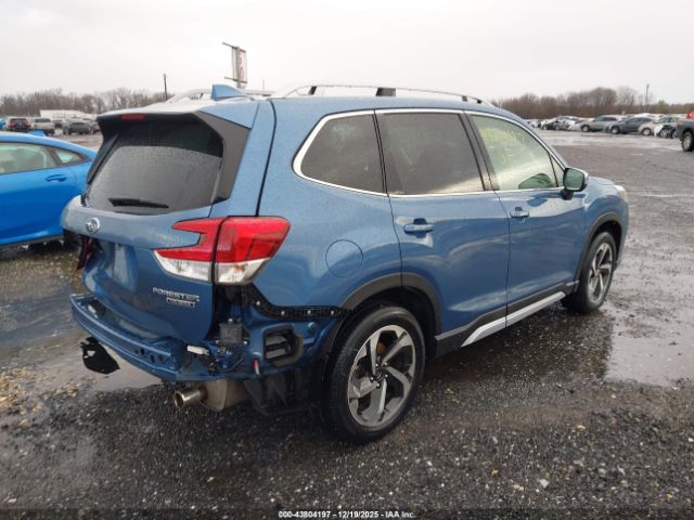 2022 SUBARU FORESTER JF2SKARC7NH421553 Photo 3