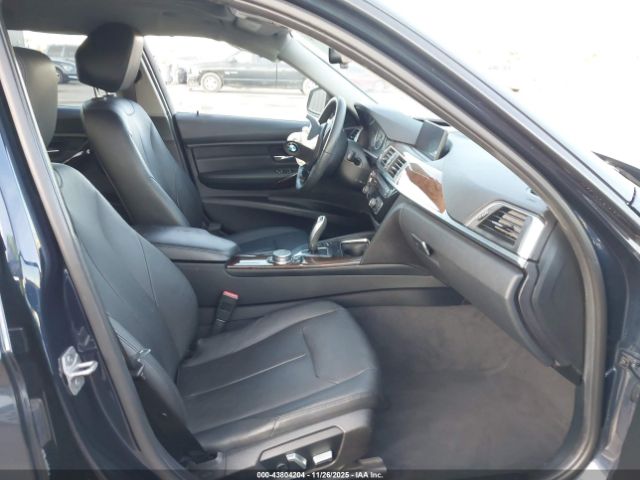 2016 BMW 320I WBA8A9C59GK619011 Photo 4