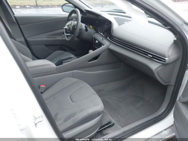 2024 HYUNDAI ELANTRA KMHLM4DG8RU678593 Photo 4