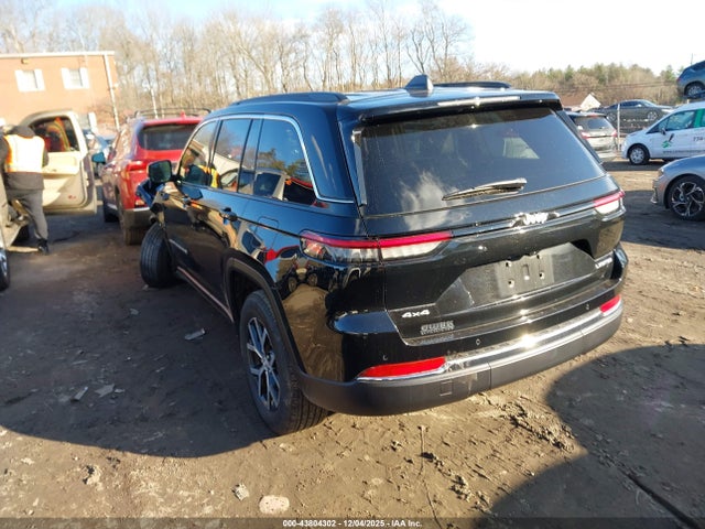 2024 JEEP GRAND CHEROKEE 1C4RJHBG3R8580694 Photo 2