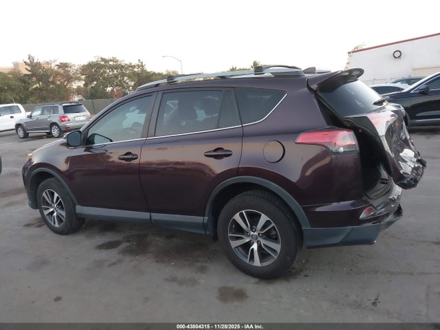 Toyota Rav4 Xle 2018 2T3WFREV6JW463808 Image 14
