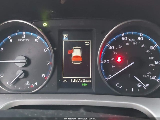 Toyota Rav4 Xle 2018 2T3WFREV6JW463808 Image 15