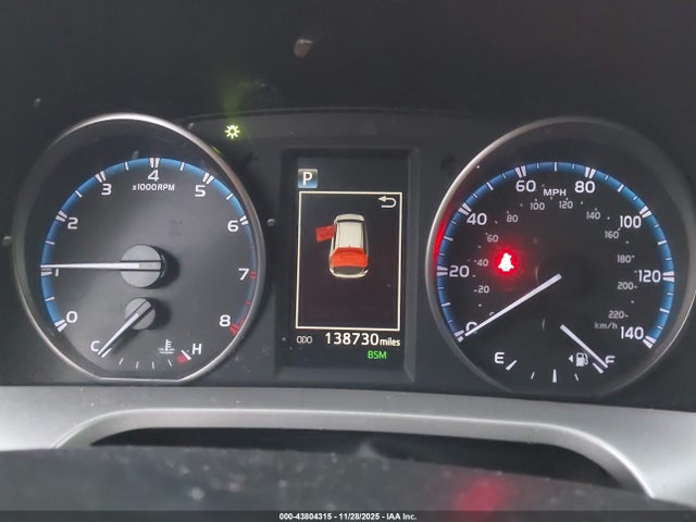 Toyota Rav4 Xle 2018 2T3WFREV6JW463808 Image 7