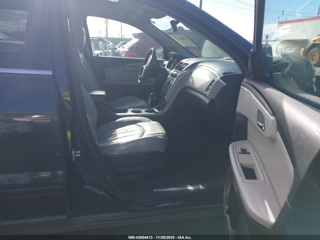 2012 CHEVROLET TRAVERSE 1GNKVLED8CJ292056 Photo 4