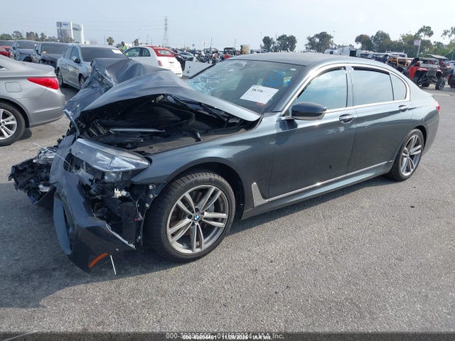 2019 Bmw 740i Xdrive მანქანა იყიდება აუქციონზე, vin: WBA7E4C51KGV28667, აუქციონის ნომერი: 43804461