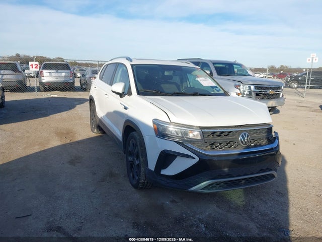 2022 VOLKSWAGEN TAOS 3VVLX7B2XNM023890