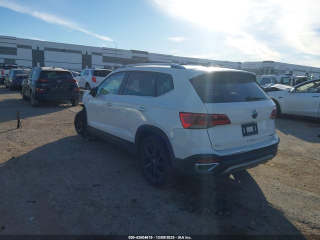 2022 VOLKSWAGEN TAOS 3VVLX7B2XNM023890 Photo 2