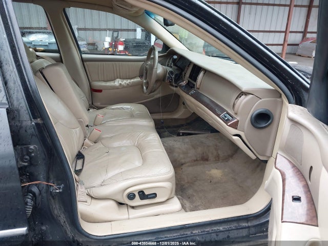 43804668 :رقم المزاد ، 1G4CW54K744122529 vin ، 2004 Buick Park Avenue مزاد بيع