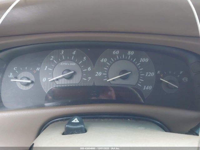 43804668 :رقم المزاد ، 1G4CW54K744122529 vin ، 2004 Buick Park Avenue مزاد بيع