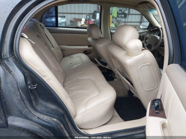 43804668 :رقم المزاد ، 1G4CW54K744122529 vin ، 2004 Buick Park Avenue مزاد بيع