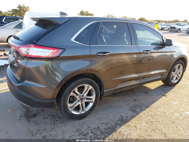 2FMPK3K8XJBB81052 Ford Edge Titanium