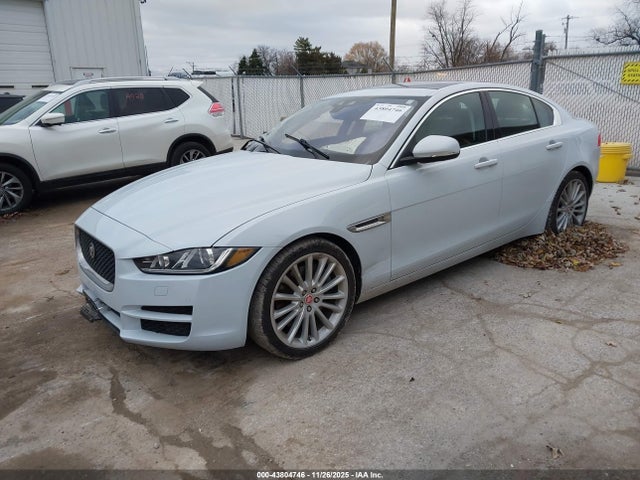2018 JAGUAR XE SAJAH4EVXJCP17578 Photo 1