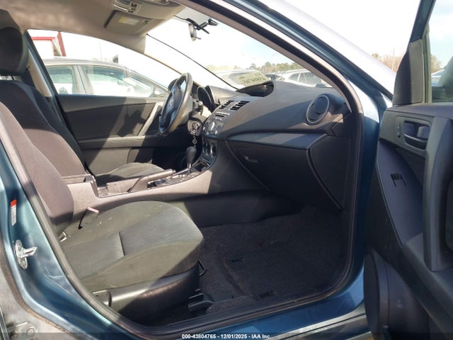 Aukcja sprzedaży 2011 Mazda Mazda3 I Sport, vin: JM1BL1UG0B1470085, numer aukcji: 43804765