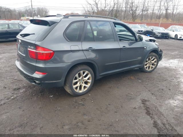 2011 BMW X5 5UXZV4C51BL410412 Photo 3
