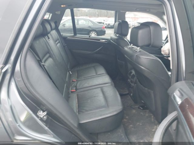 2011 BMW X5 5UXZV4C51BL410412 Photo 7