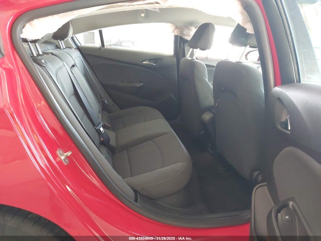 43804845 :رقم المزاد ، 1G1BE5SM2K7142537 vin ، 2019 Chevrolet Cruze Lt مزاد بيع