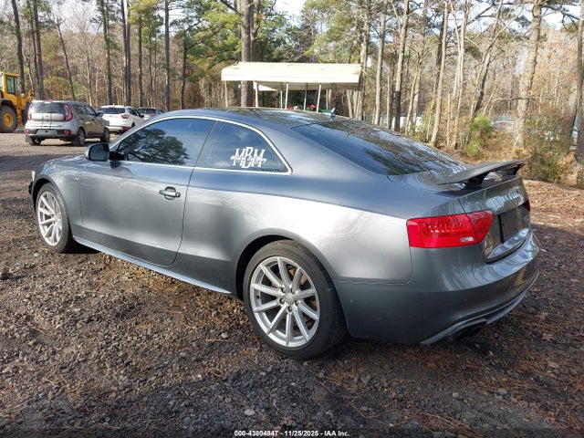 2015 AUDI A5 WAUMFAFR2FA032556 Photo 2