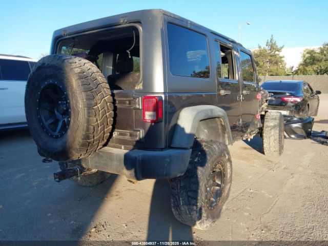 2018 JEEP WRANGLER JK UNLIMITED 1C4BJWDG3JL882054 Photo 3
