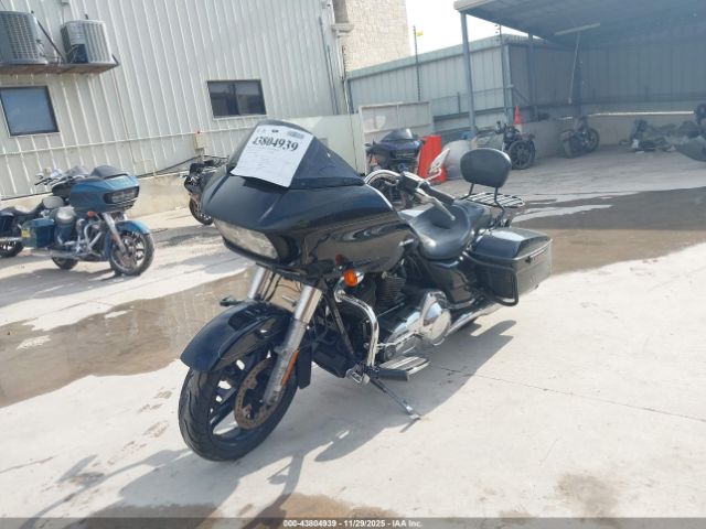 2016 HARLEY-DAVIDSON FLTRXS 1HD1KTM16GB612994 Photo 1