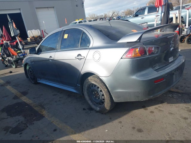 2017 MITSUBISHI LANCER JA32V2FW8HU009064 Photo 2