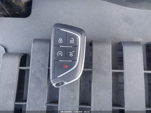 2024 CADILLAC XT4 1GYAZAR45RF244379 Photo 10