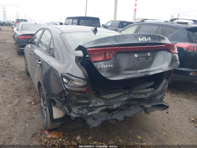 2023 KIA FORTE 3KPF24AD4PE623331 Photo 2