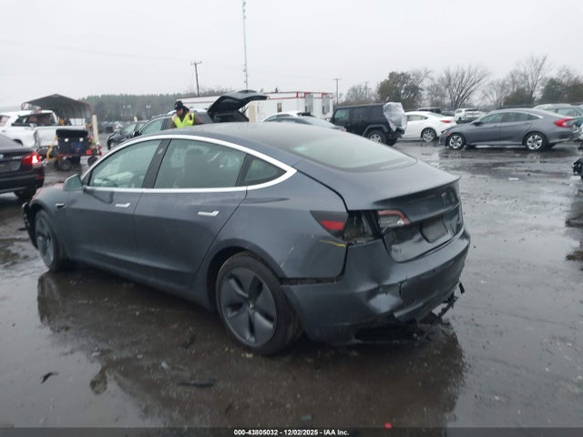 2020 TESLA MODEL 3 5YJ3E1EB5LF617026 Photo 2