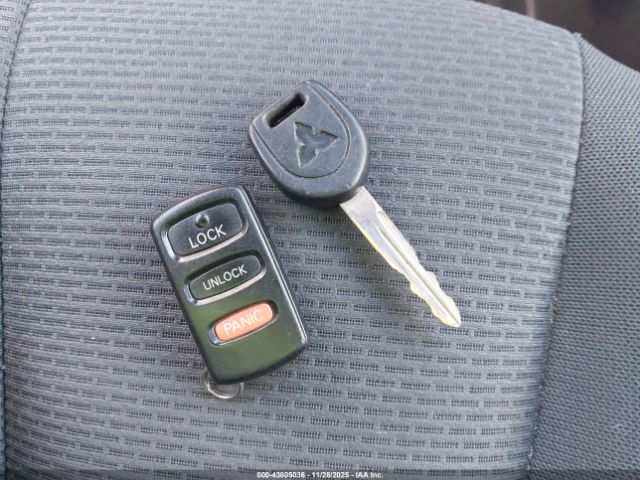 2004 MITSUBISHI ENDEAVOR 4A4MM21S84E119613 Photo 10