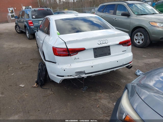 2017 AUDI A4 WAUENAF45HA082561 Photo 2