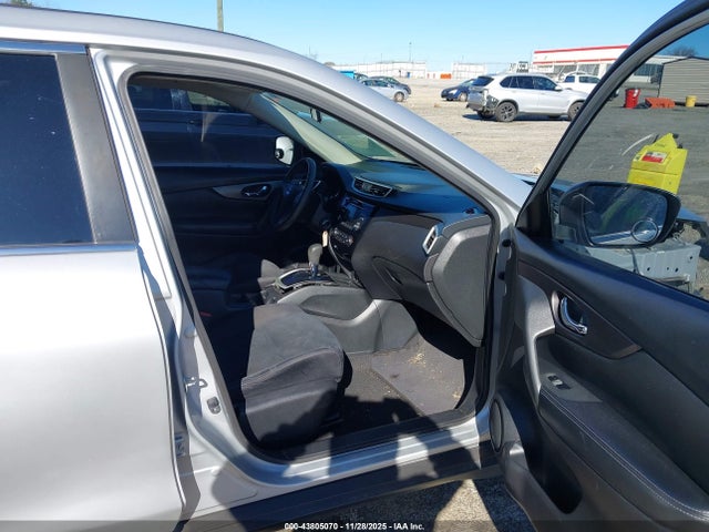 2016 NISSAN ROGUE JN8AT2MTXGW008260 Photo 4